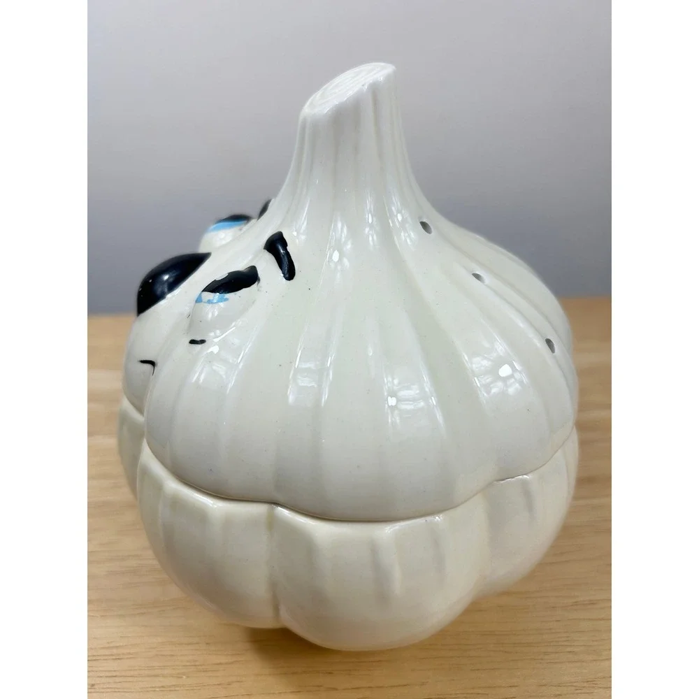 VTG Garlic Bulb Ceramic MCM Cream Anthropomorphic Kitsch Decor Fridge Deoderizer